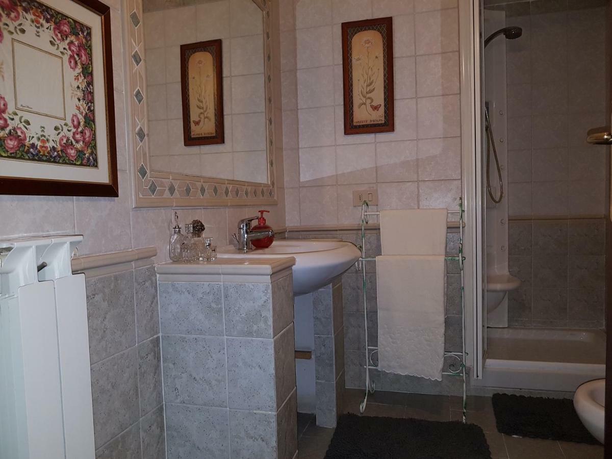 B&B Vista Su Roma Marco Simone Luaran gambar