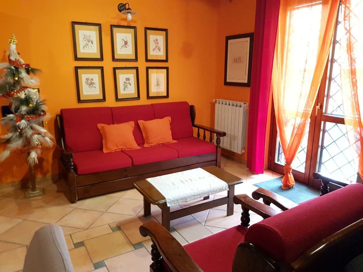 B&B Vista Su Roma Marco Simone Luaran gambar